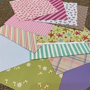 🦩 Loose Scrapbook Paper Bundle